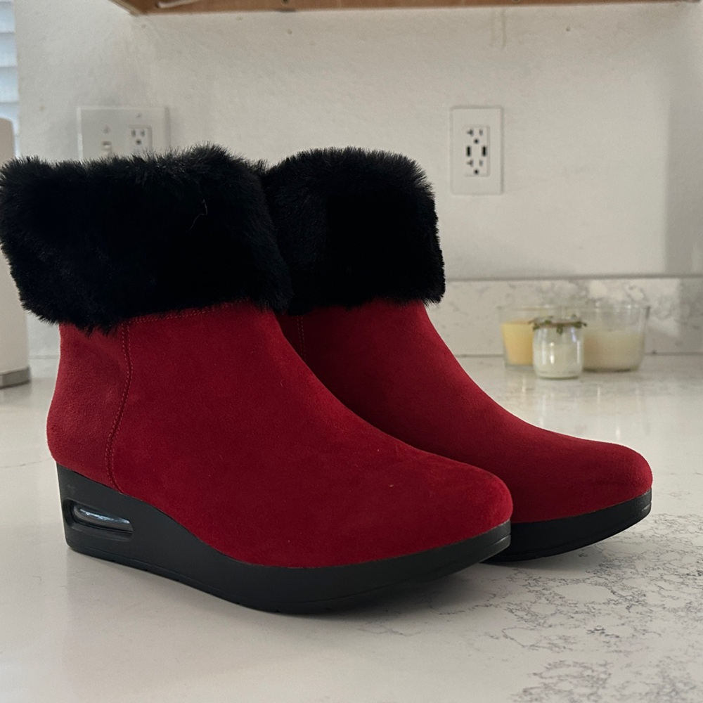 DKNY Red Suede Ankle Boots (new)